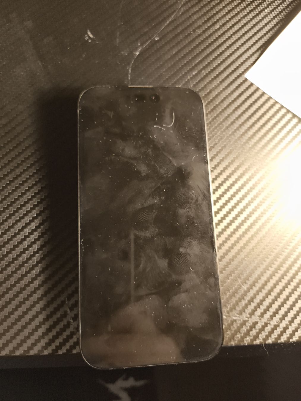 Apple Telefoni cellulari / Smartphones: iPhone 15 defekt mit Glasbruch hinten – Difettoso da Matten b. Interl venduto da roc_292h 1