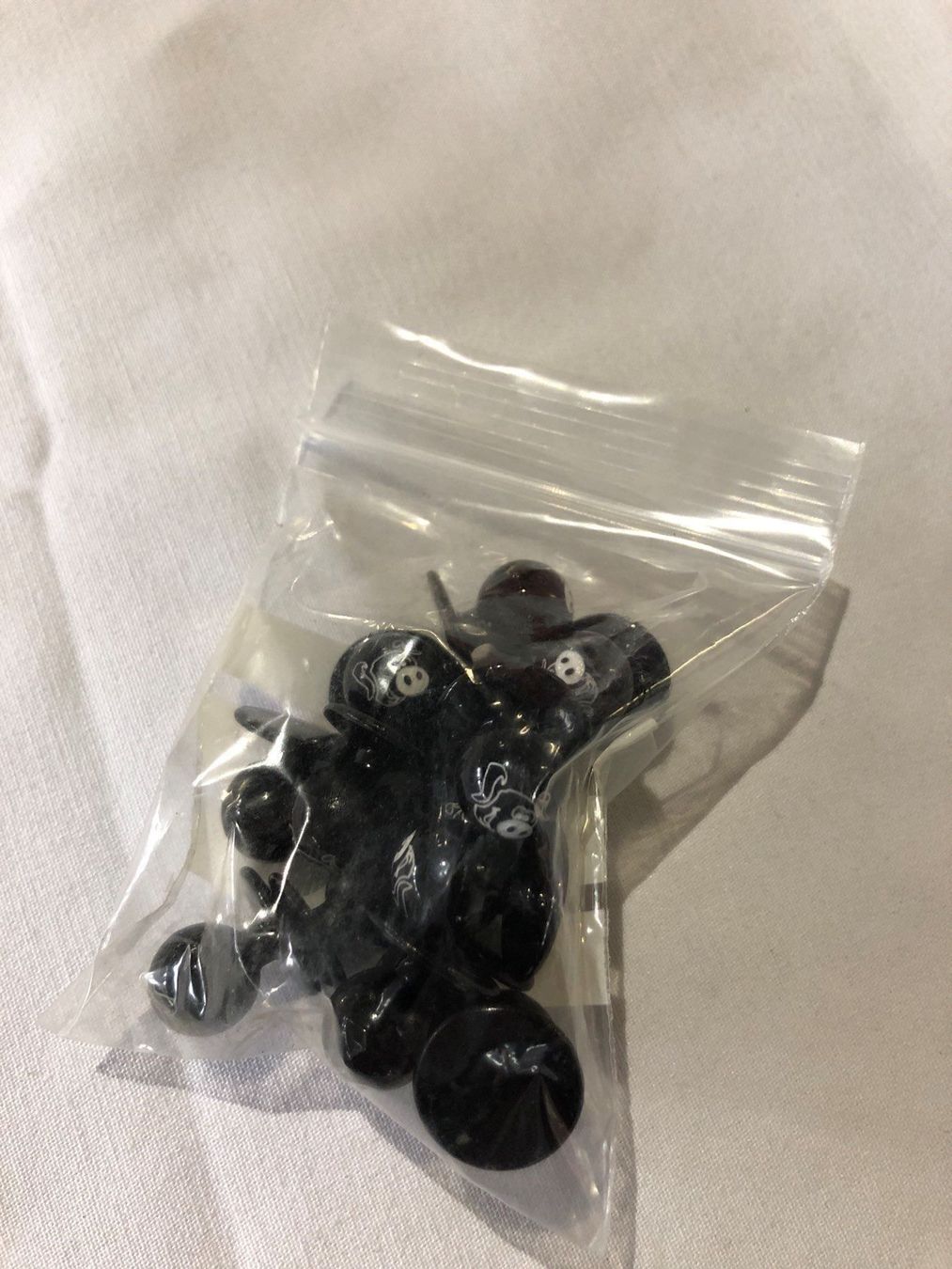 Küchengeräte: 14er Satz Steckknöpfe - Säuli – Neu und originalverpackt aus Gossau SG von Sombat 2
