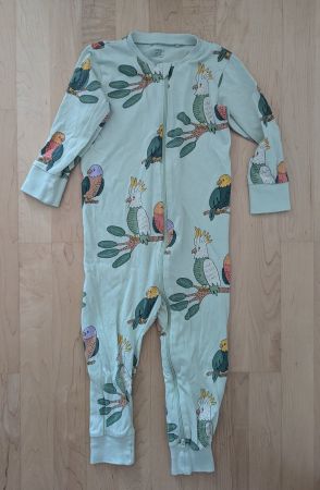 Lindex Baby Schlafanzug/Pyjama mit Papageien Muster, Gr. 92