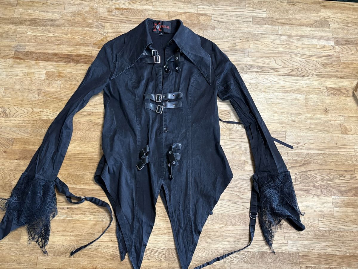 Camicie: Schwarze Gothic Bluse Extreme Gr. M, – Usato da Niederurnen venduto da Samsam84