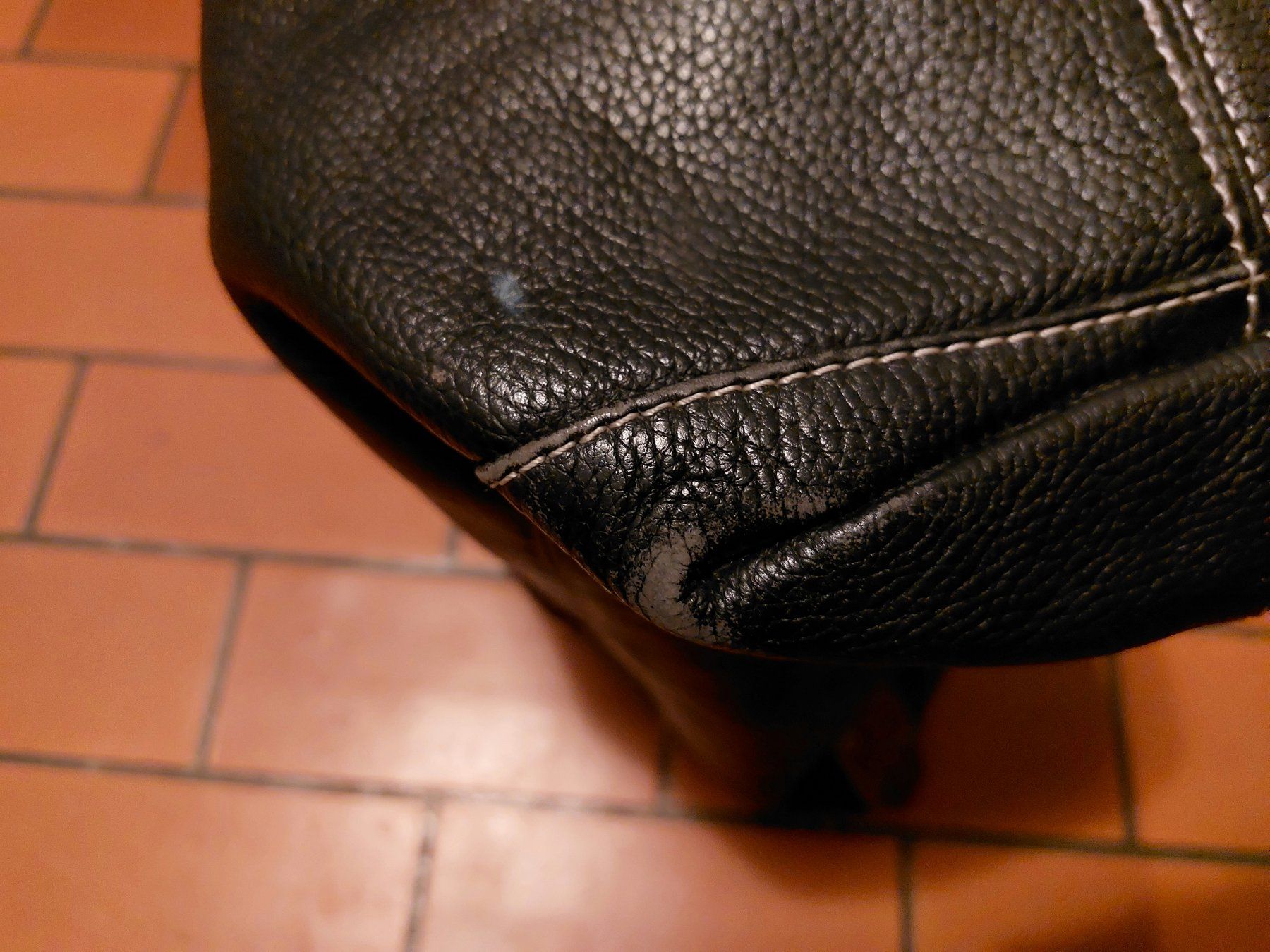 Borse da donna: Handtasche Ceannis, Leder – Usato da Winterthur venduto da Simii9 5