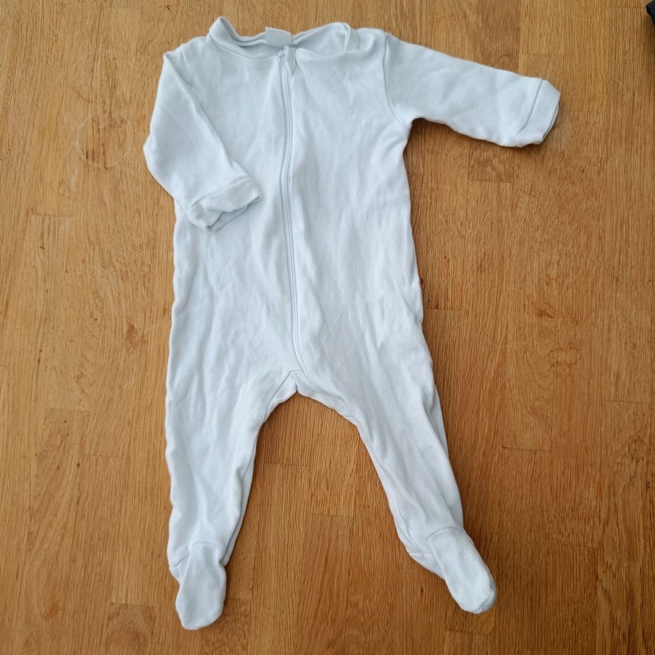 Pyjamas & Ähnliches: Pyjama Grösse 62 – Gebraucht aus Jaberg von urig17.