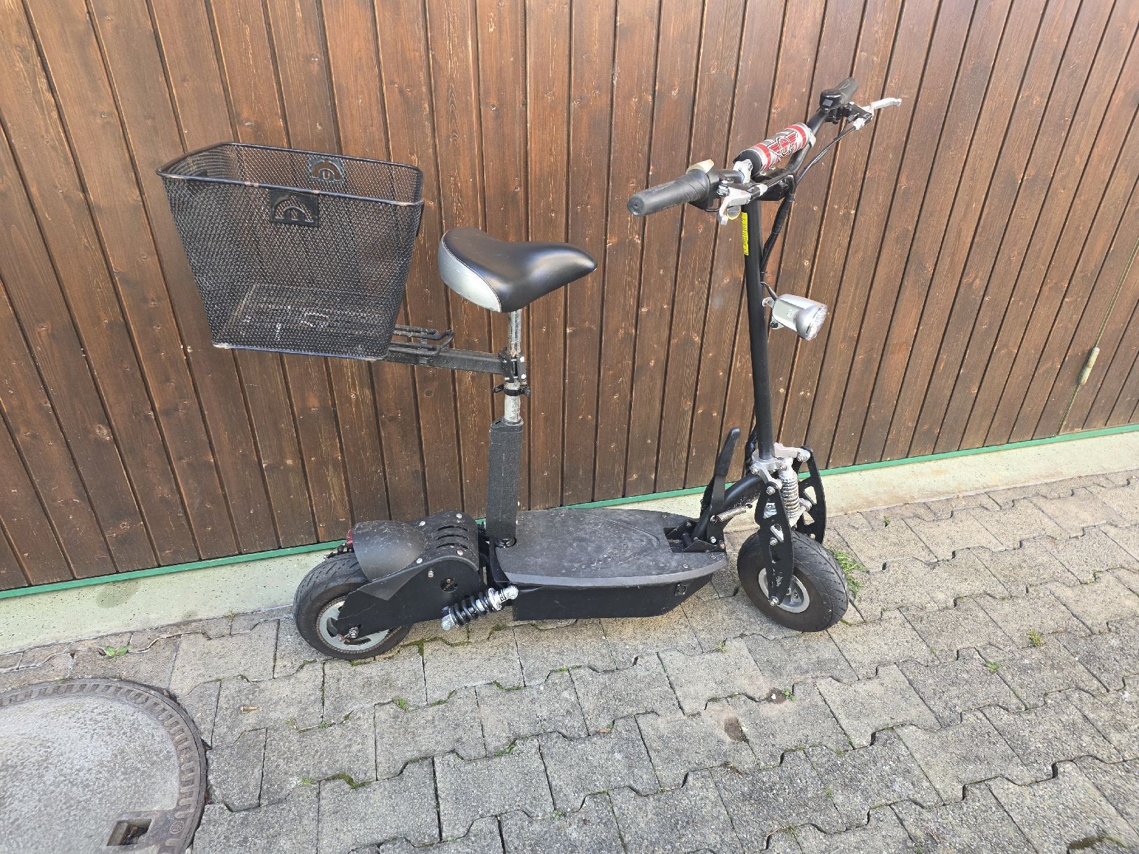 Elektromobile: e Roller – Gebraucht aus Wildegg von Herrscht