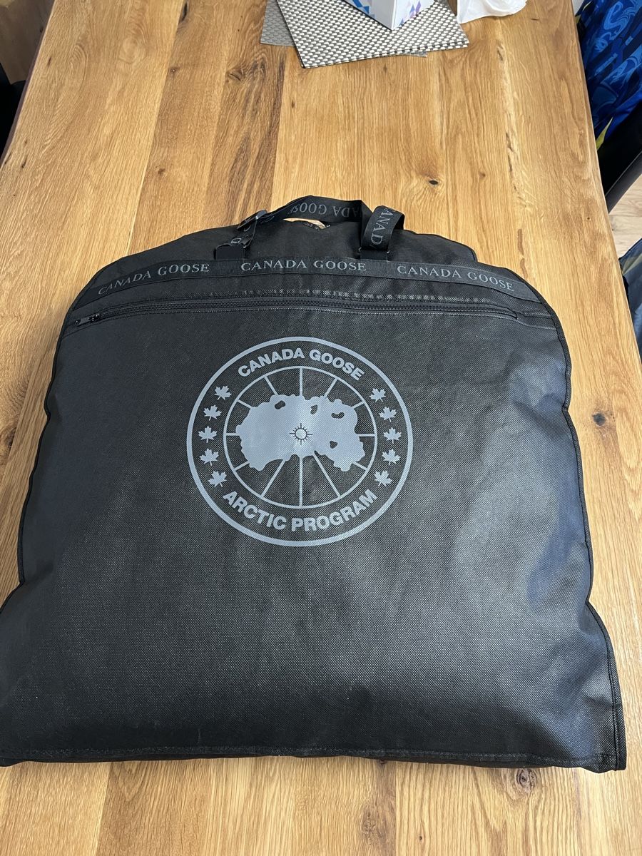 Canada Goose Jacken: Canada Goose L – Gebraucht aus horgen von NaMu1 3