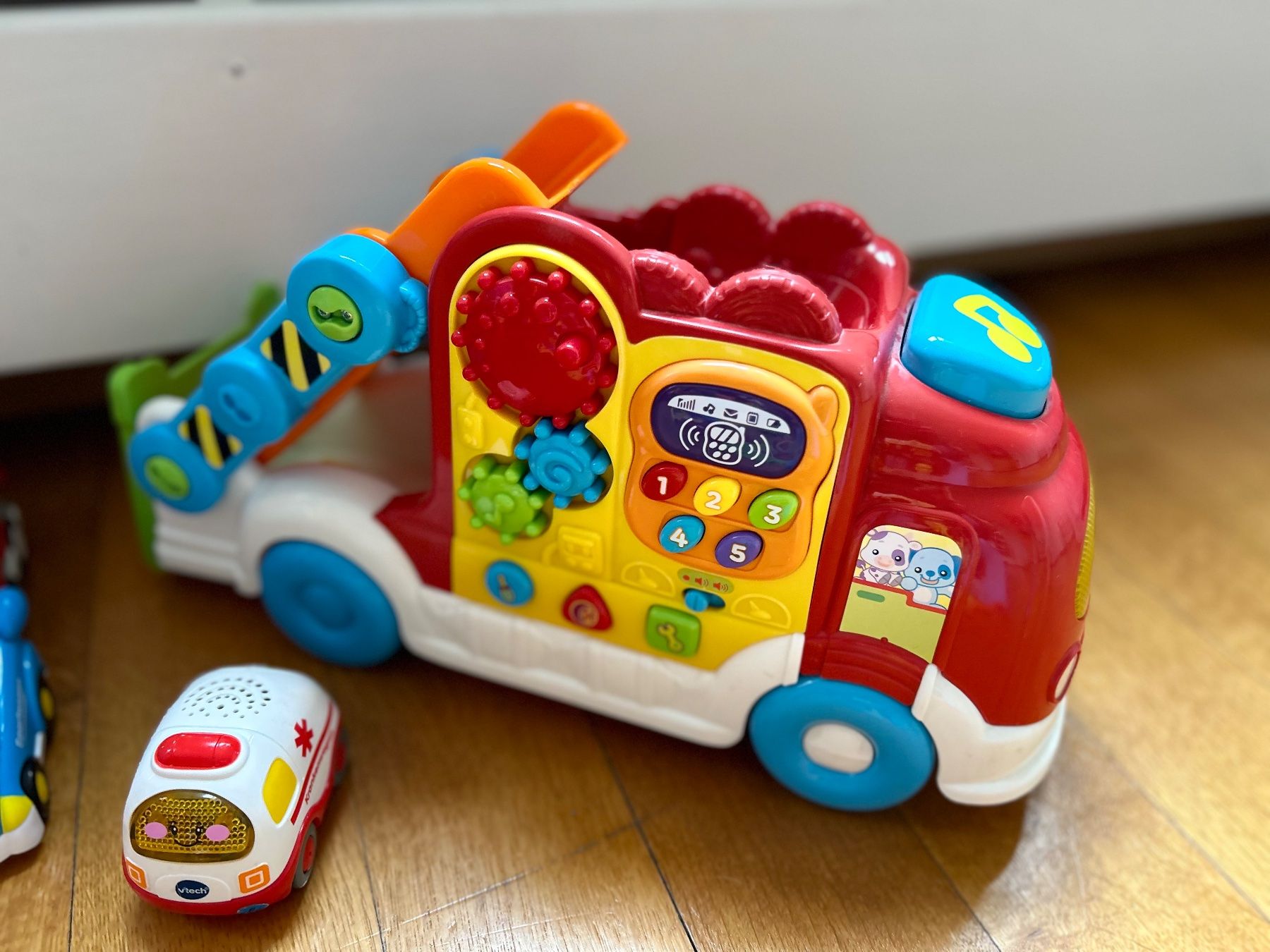 Vtech Spielzeuge: Tut tut Babyflitzer VTech – Gebraucht aus Illighausen von Schneckli01 3