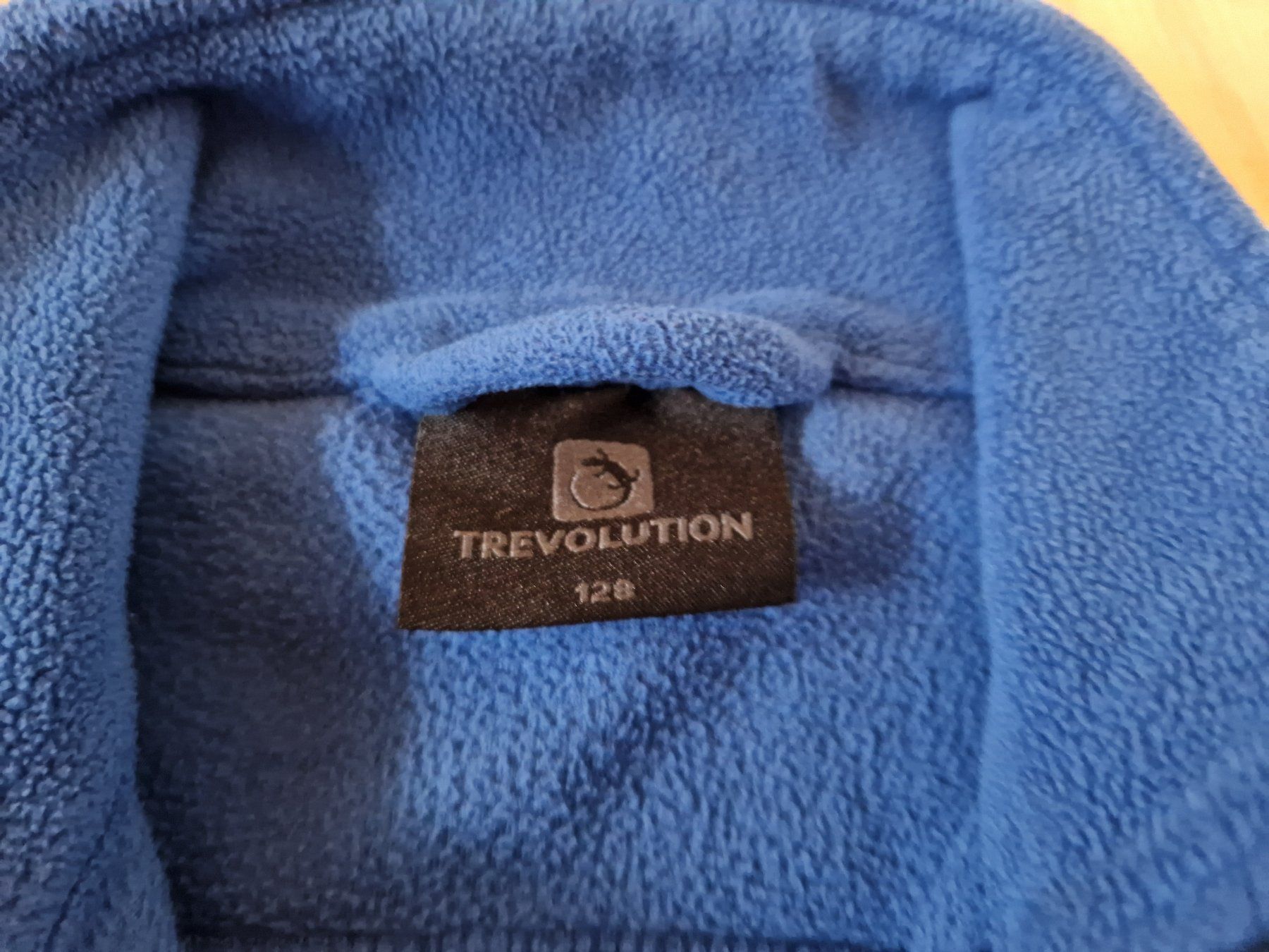 Trevolution Jacken: Jacke / Jäggli / Fleecejacke Trevolution 128 – Gebraucht aus Giswil von monimaus08 1