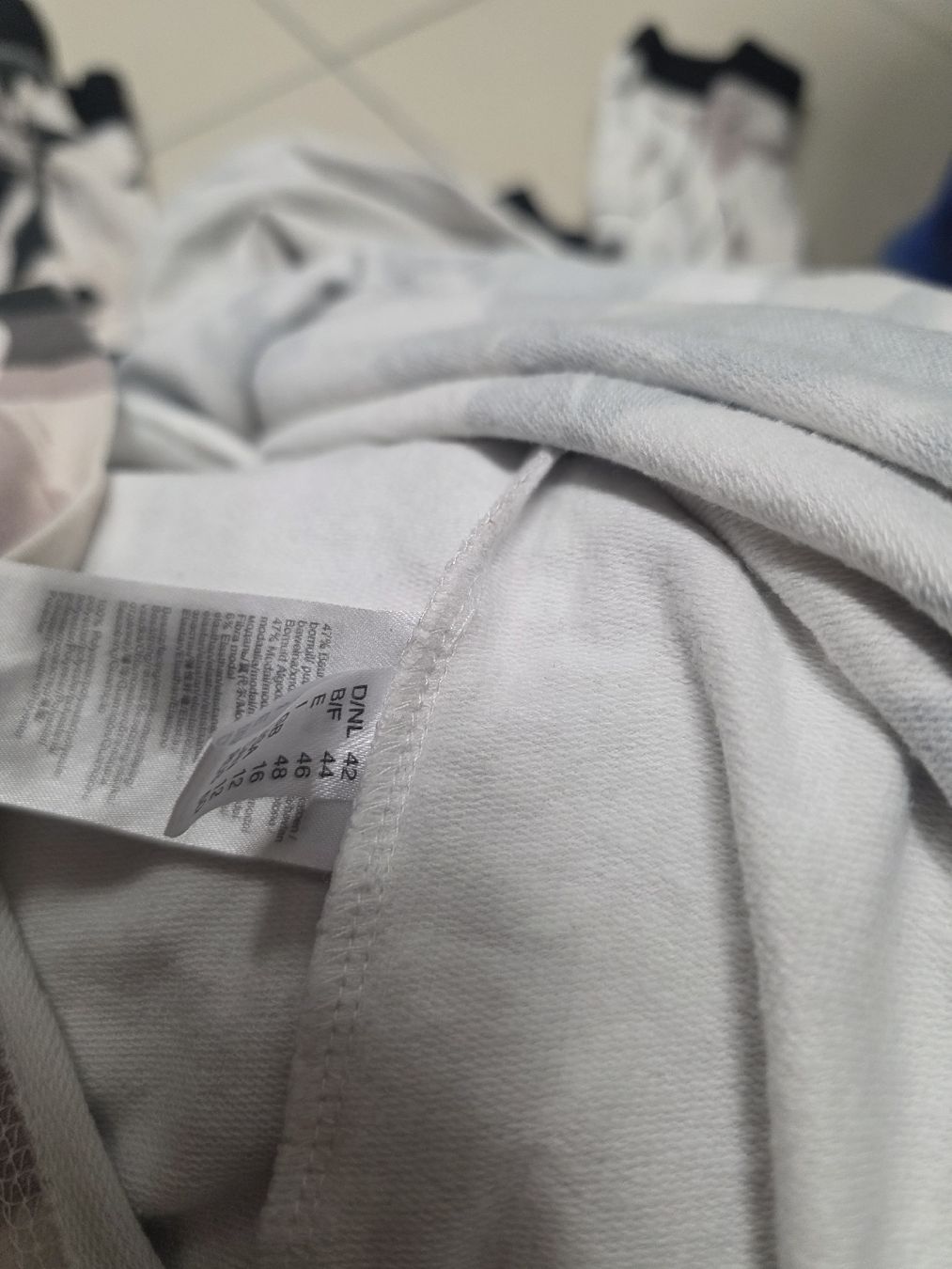 Pulls & Sweat-shirts: LCM Pullover 42 – Neuf (Voir description) à Berg TG par lisboa.sky 2