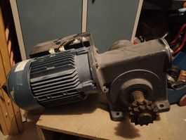 moteur 2.2Kw avec reducteur