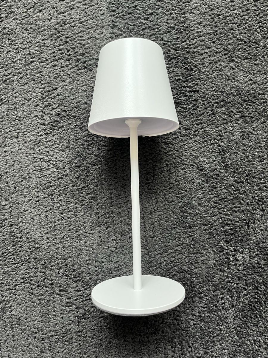 Lampade: Moderne Tischlampe - kabellos – Nuovo (secondo la descrizione) da Bolligen venduto da Vroni23 1