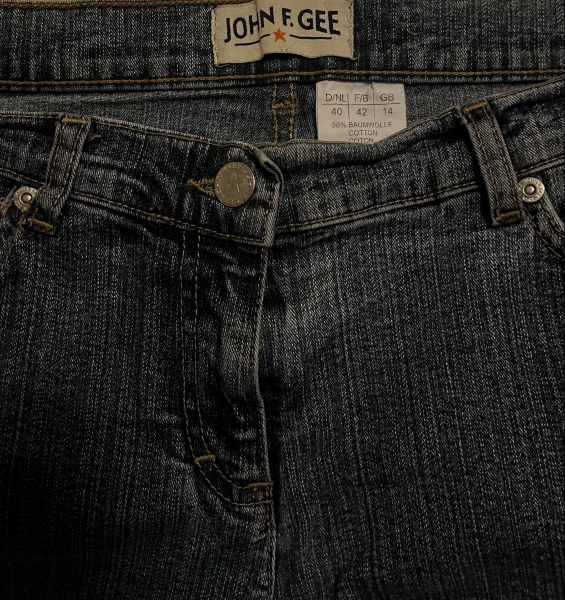 Jeans: John F.Gee Flared Jeans Grösse L (40) – Usato da Aristau venduto da shm_sfl6 2