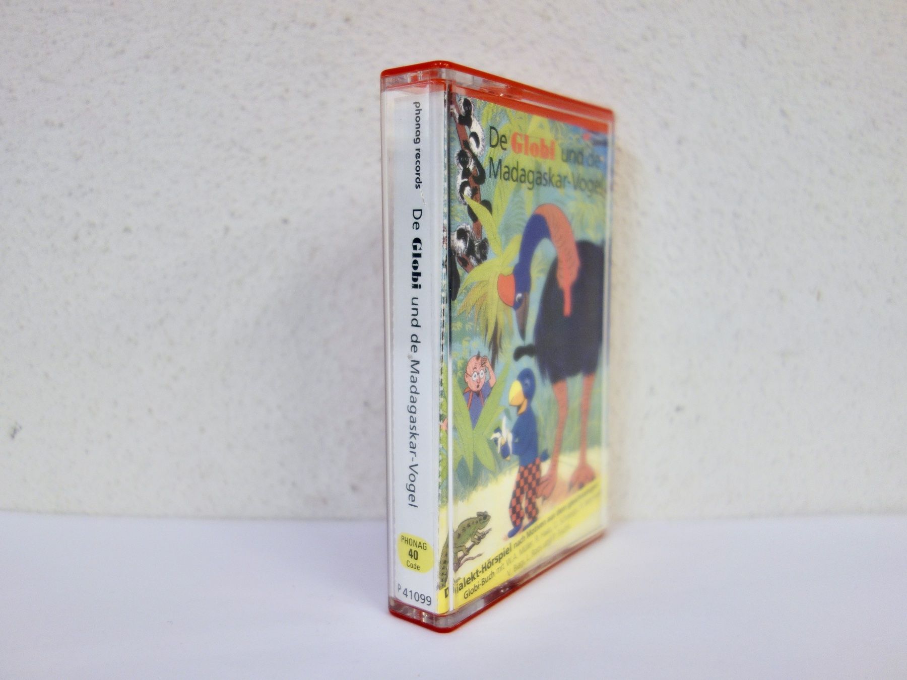 Kompaktkassetten: MC KASSETTE DE GLOBI UND DE MADAGASKAR-VOGEL – Gebraucht aus Kerzers von wisaundso 2