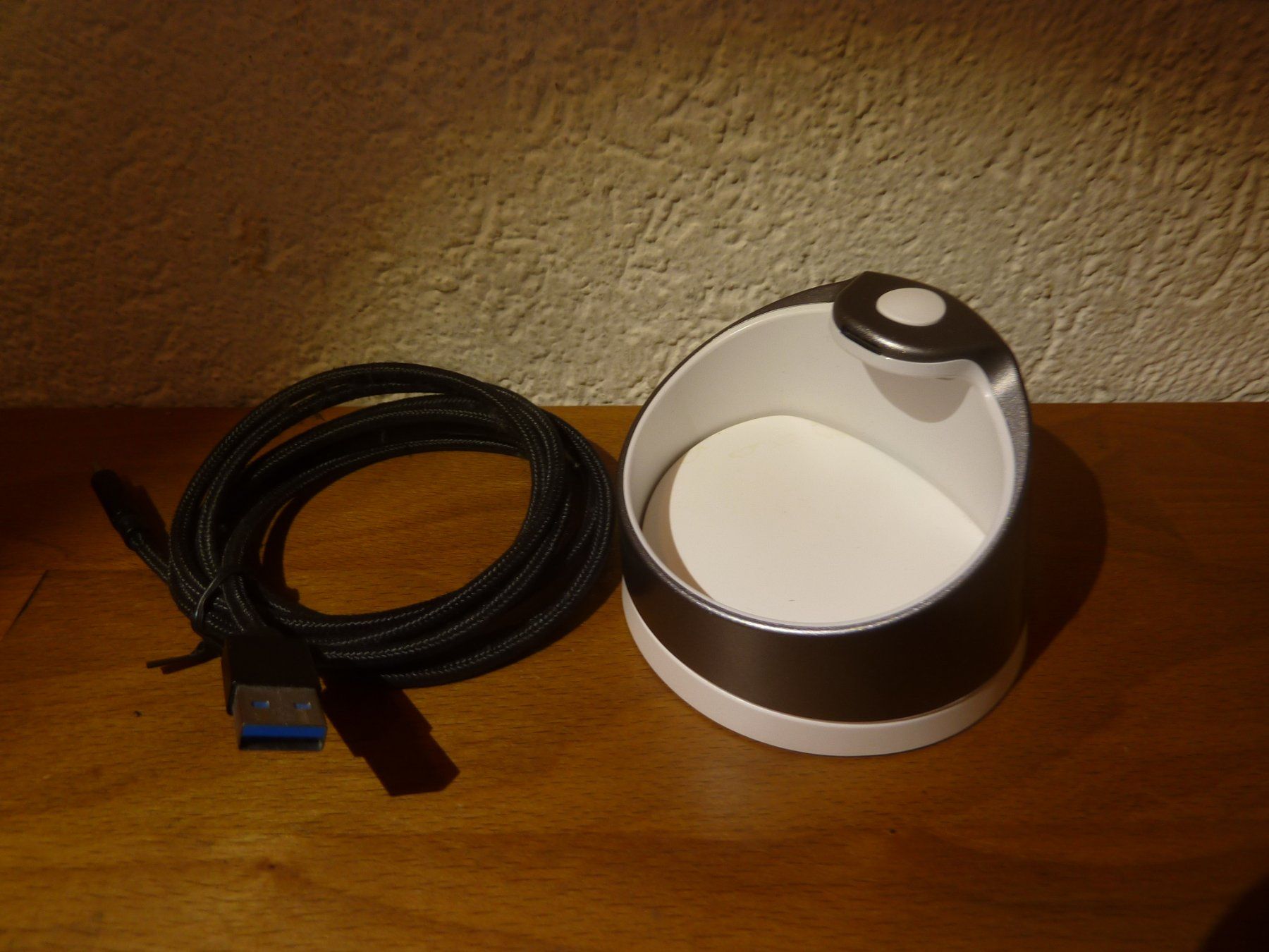 Crealogix Scanner: Crealogix PayEye QR Code Reader mit Dockingstation – Gebraucht aus Hochfelden von swissice
