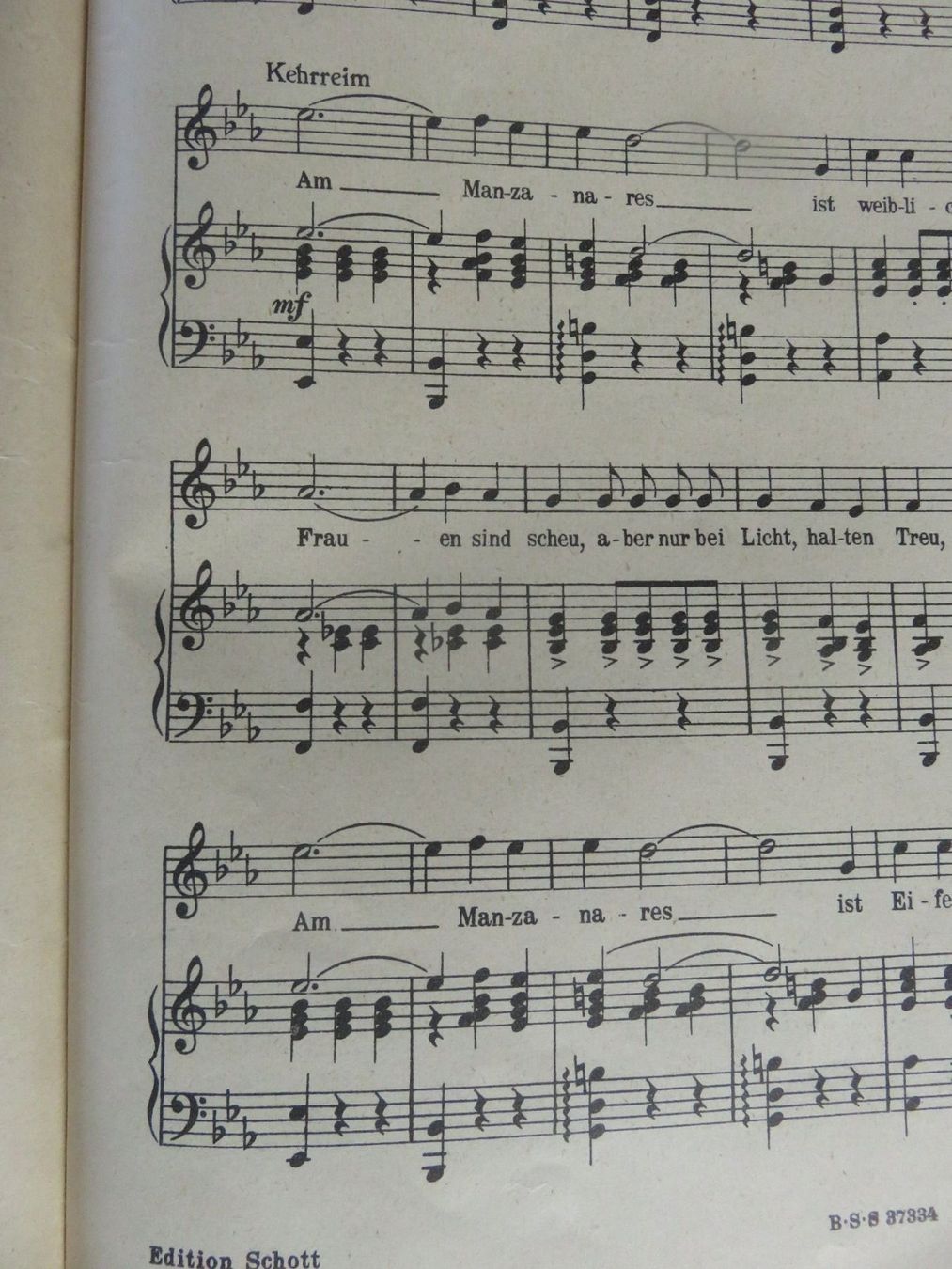 Strumenti musicali: 4 STK KLAVIERNOTENHEFTE – Usato da Huttwil venduto da Kunterbuntli 4