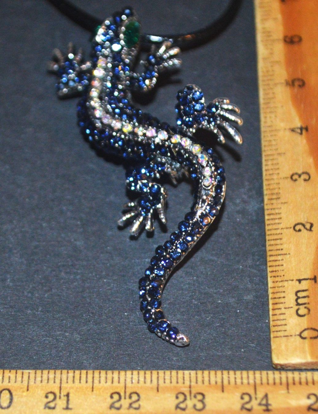 Spille & Fermagli: Brosche oder Halskette L-6692 – Eidechse blau mit Strass – Nuovo e nell'imballaggio originale da Goldiwil (Thun) venduto da han_v5b7 2