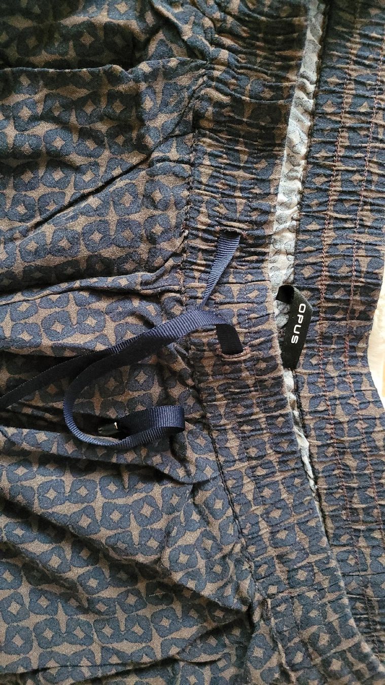 Negligees & Pigiami: Damen Stoffhose oder Schlafanzughose von Opus 42 – Usato da Horgenberg venduto da Klatschmohnmaria 1
