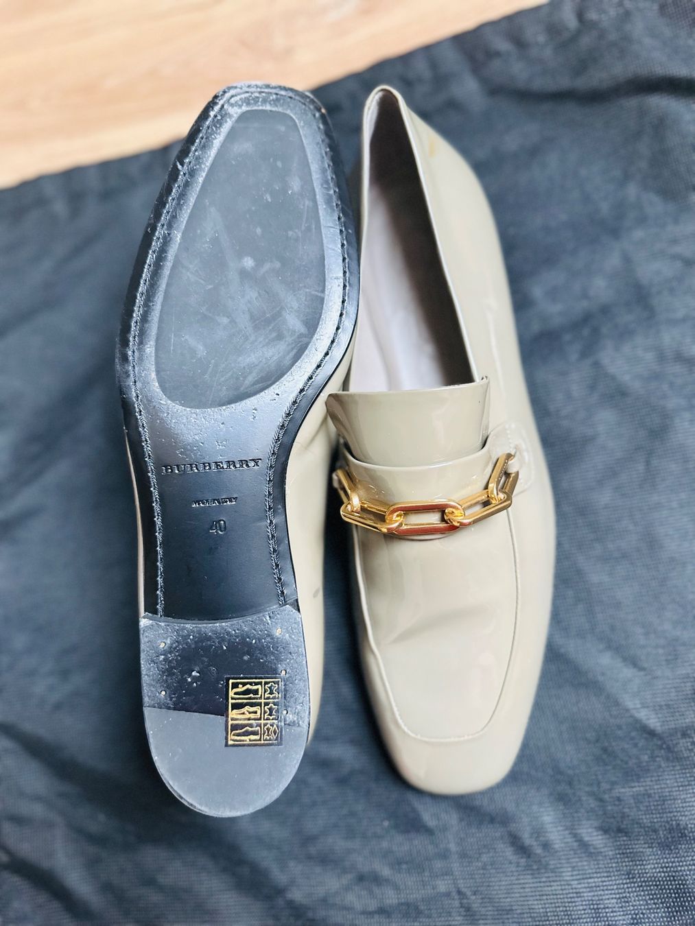 Burberry Scarpe da donna: Burberry Loafer 40 – Usato da Uetikon am See venduto da Mici_Ki 2