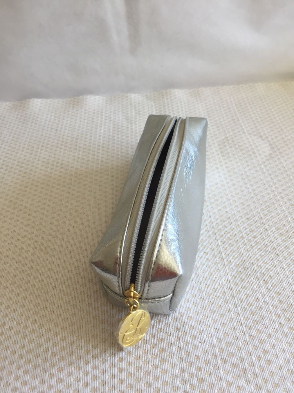 Estée Lauder Custodie per cosmetici: Estée Lauder - Trousse de maquillage – Usato da Sion venduto da accroshoes 1