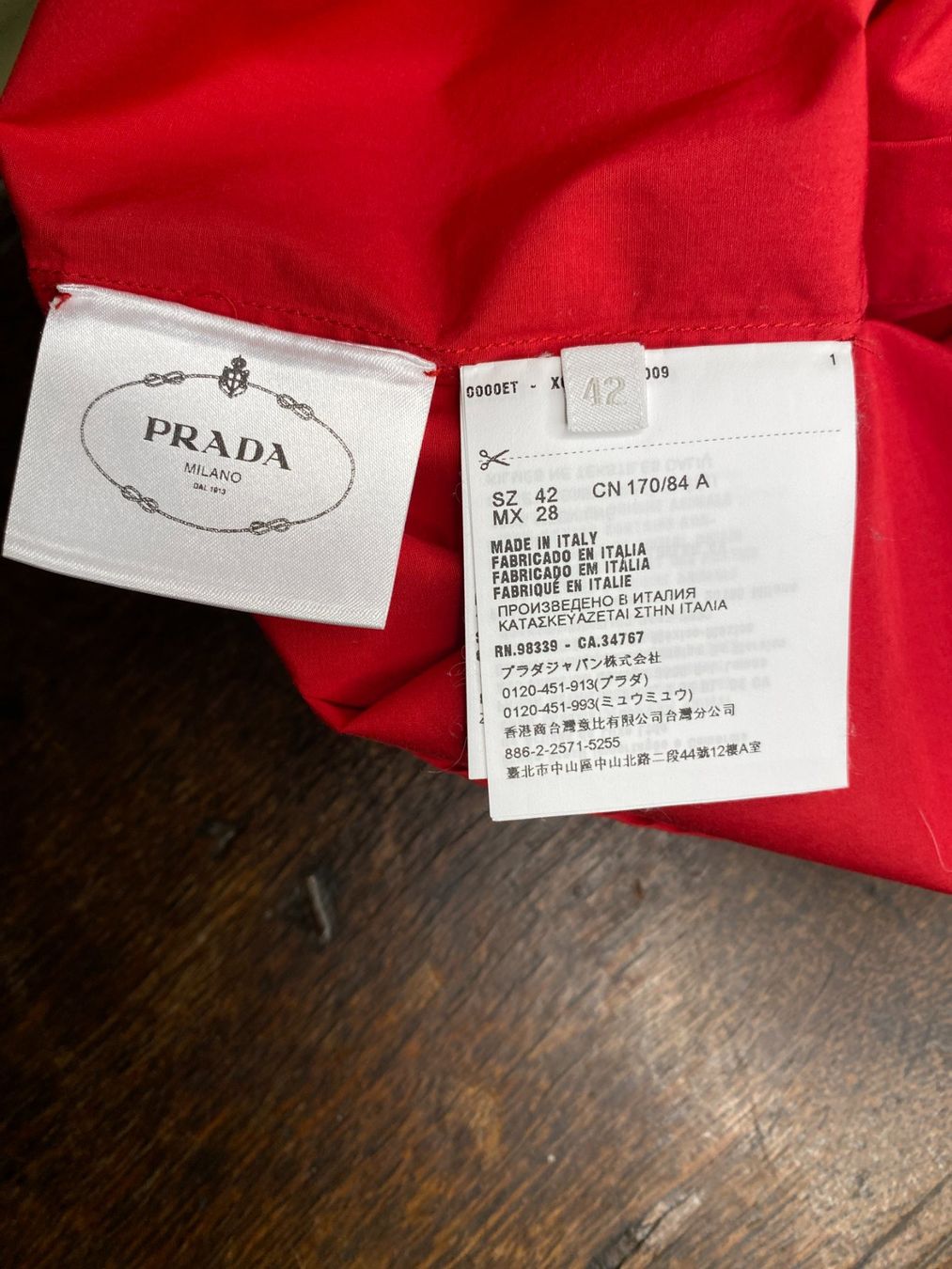 Prada Camicette: Prada Bluse - Grösse 42 - Designer Mode – Usato da Zürich venduto da .old.but.gold. 3