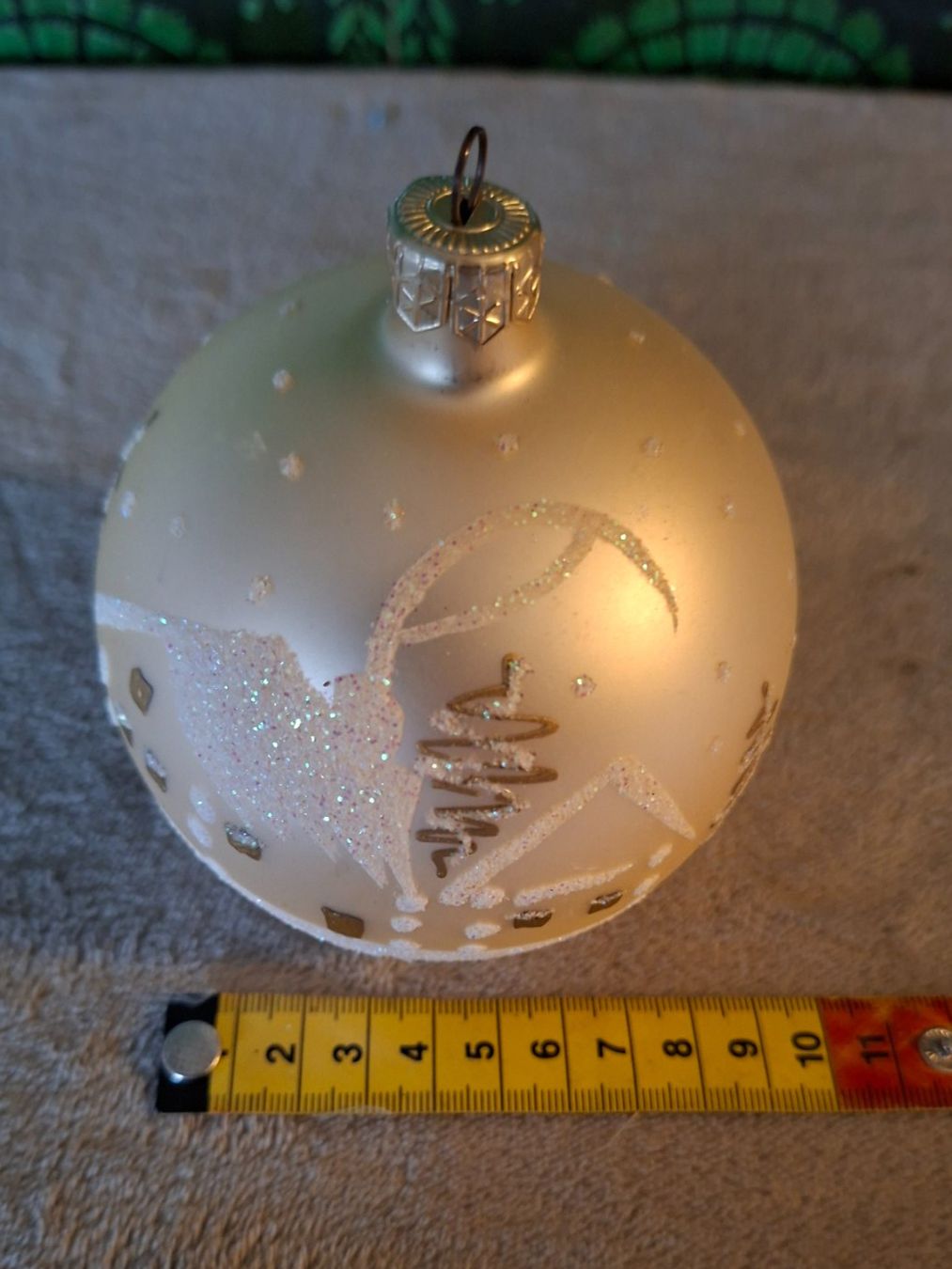 Alle Dekorationen: Weihnachtskugel Glas chmpagner, mit Häuschen-Dekor neuwertig – Neu (gemäss Beschreibung) aus Otelfingen von silver-moon 2