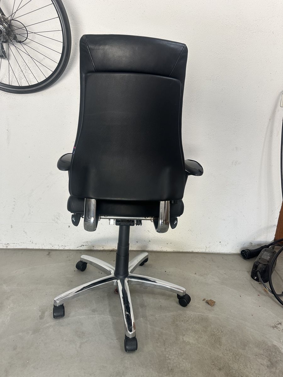 Sedie: Axia BMA Ergonomischer Leder-Bürostuhl – Usato da Zollikon venduto da Melissa2308 2