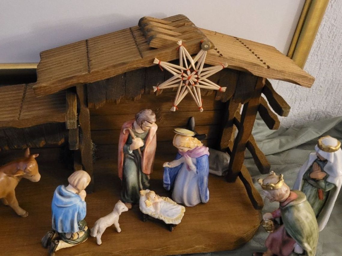 Statuette: Weihnachtskrippe mit Goebel Figuren Rarität – Usato da Cham venduto da chirlu62