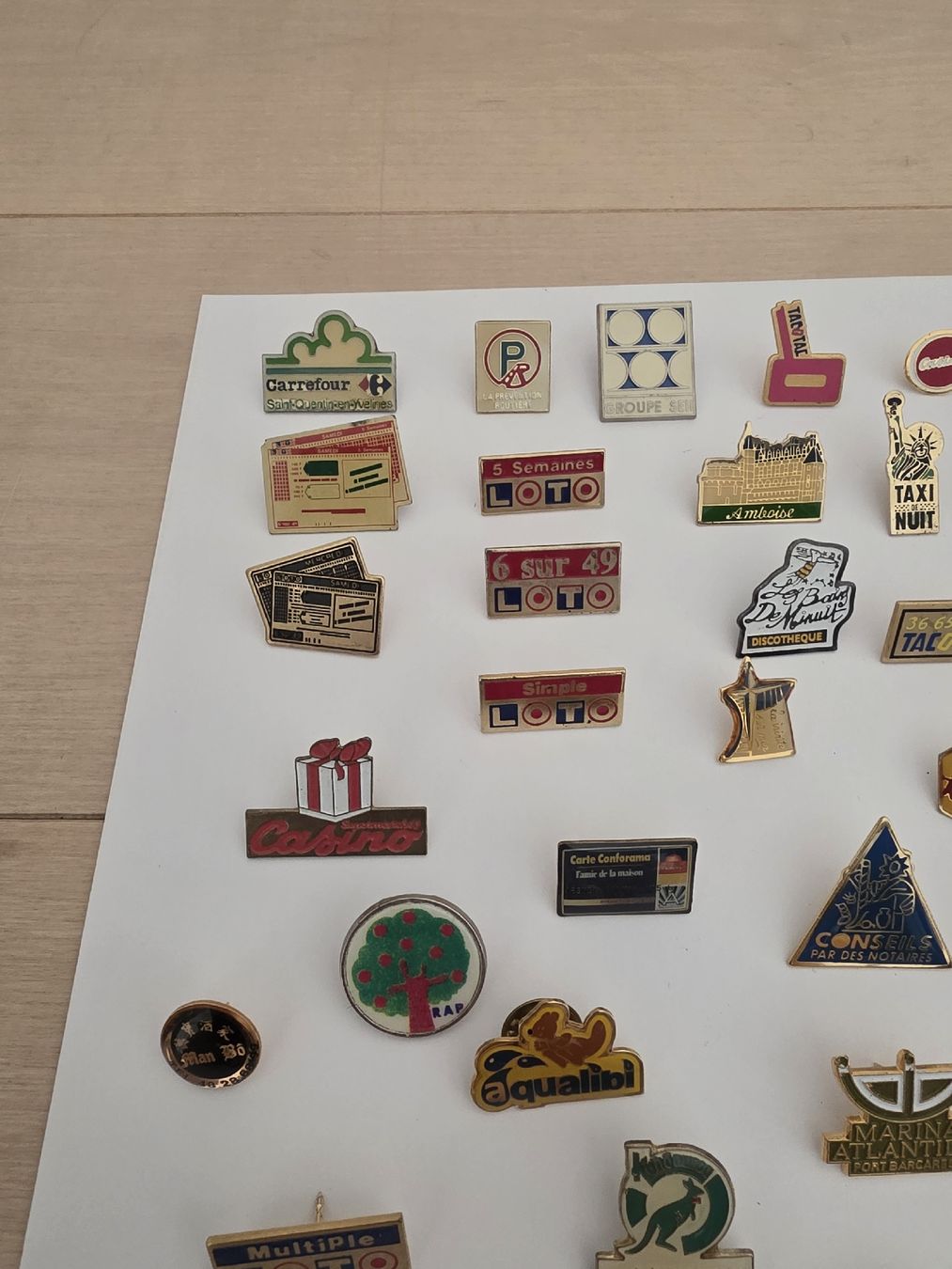 Placchette & Badge: 50 pins vintage Français – Usato da Paudex venduto da Pacalauma 3