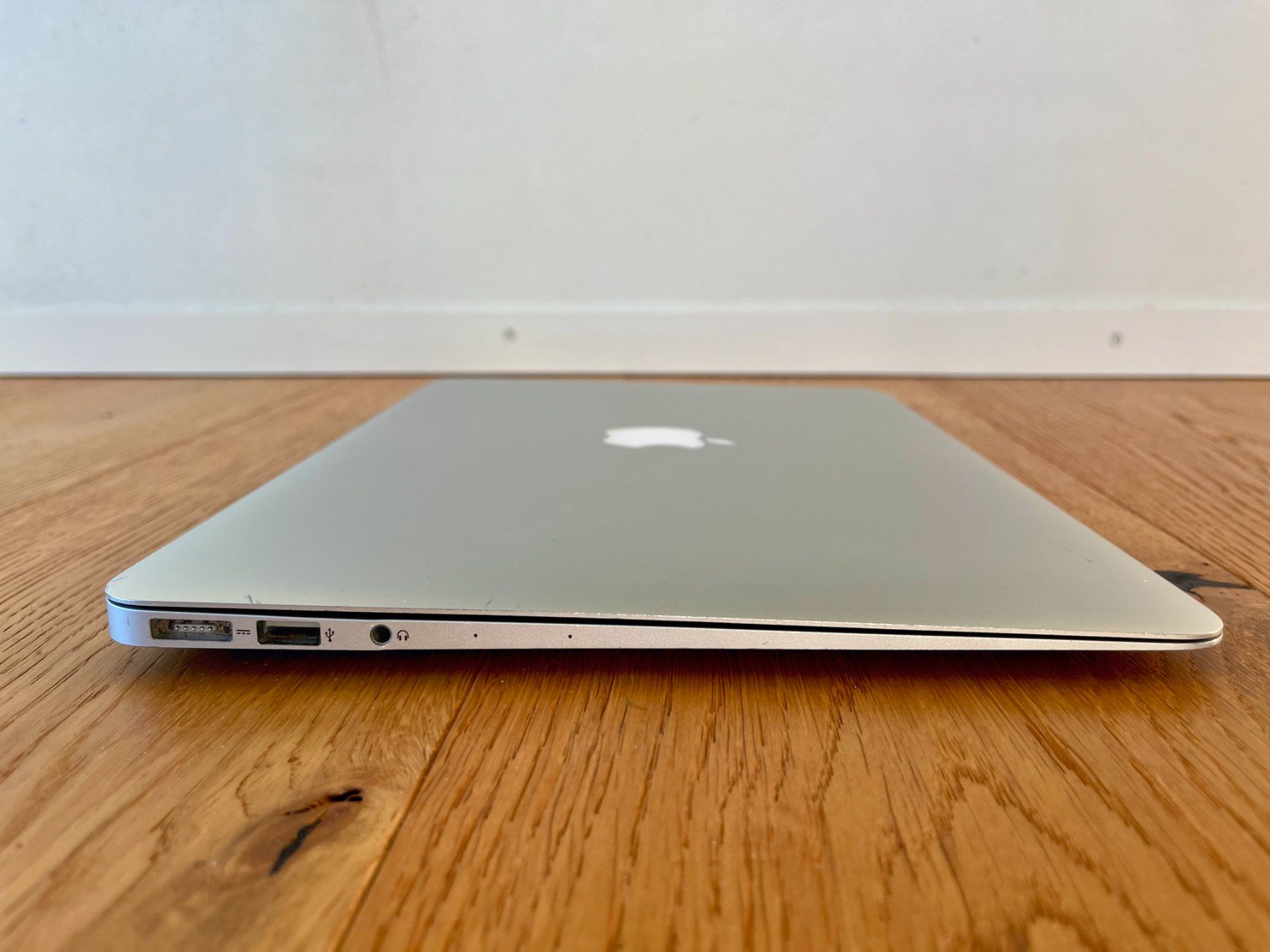 Apple Notebooks: Apple MacBook Air 13" mit Linux Mint sofort startklar! – Gebraucht aus Weinfelden von FranzM28 3