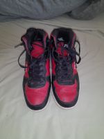 basket Fila rouge état de neuf 