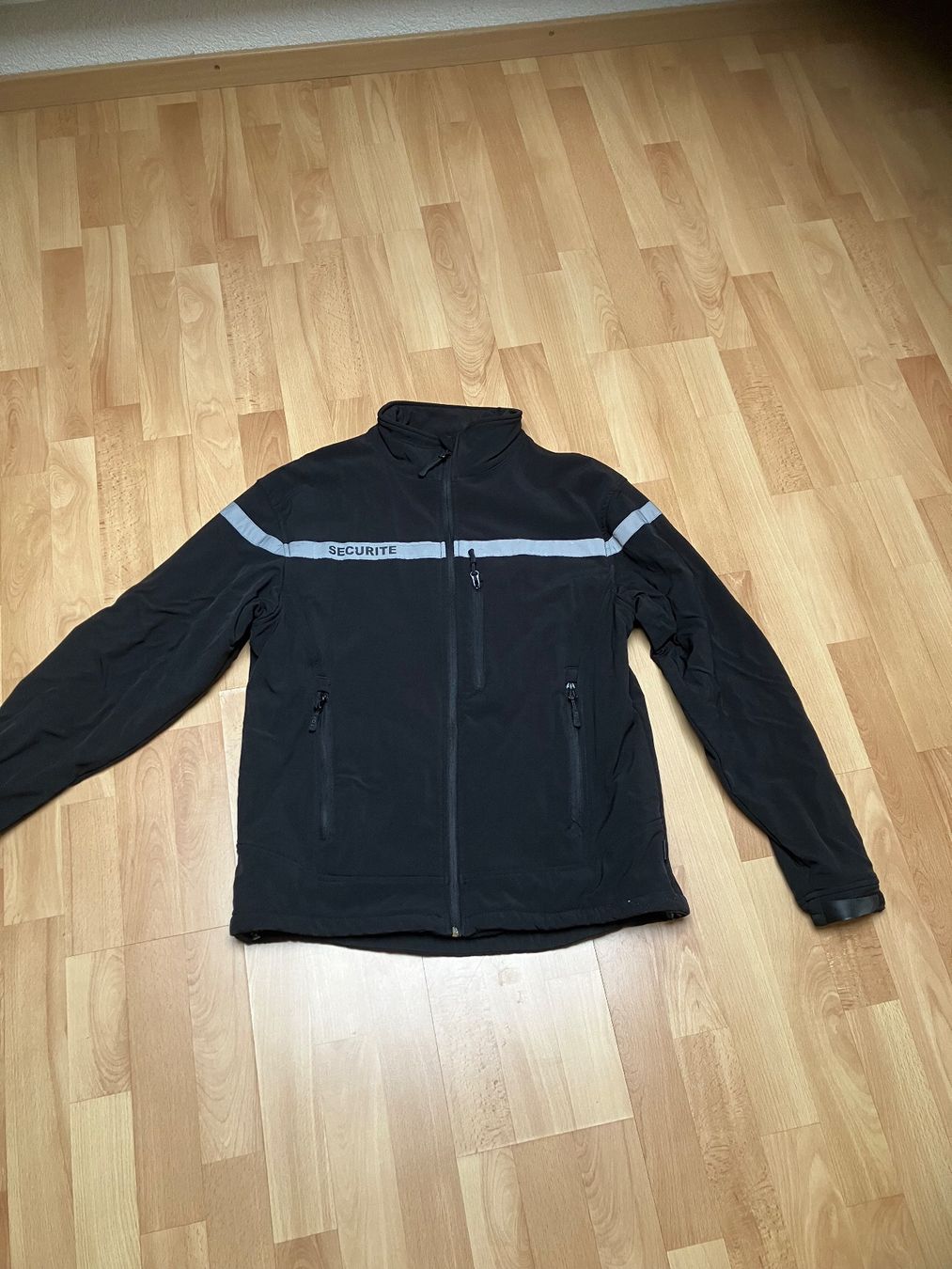 Vestes: Arbeitskleidung Jacke Gr.L – D'occasion à Bettwiesen par Zustand57