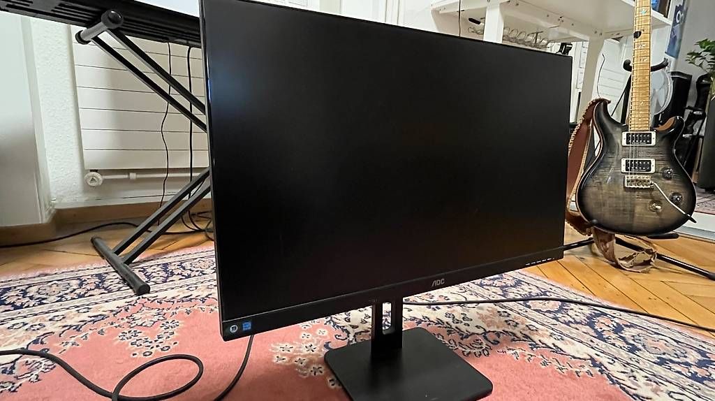 Monitore: Moniteur LCD AOC 27" full HD plat – Gebraucht aus Genève von arturocorrales