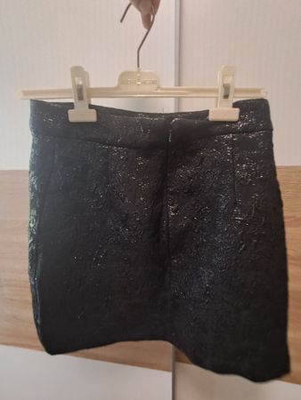 Jupe noire courte taille S 
