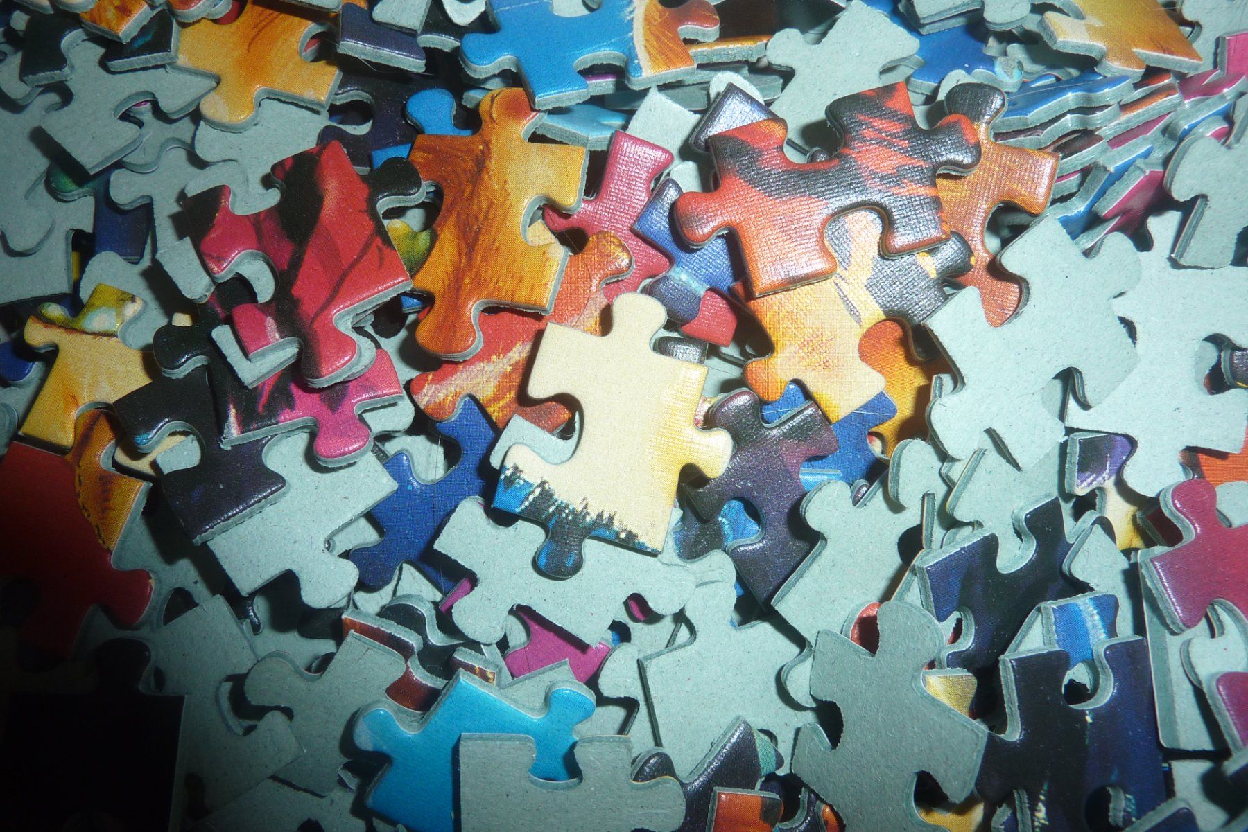 Ravensburger Puzzles: Puzzle Ravensburger 1000 Nachtleuchtend – Gebraucht aus Langendorf von Ptoomai 2