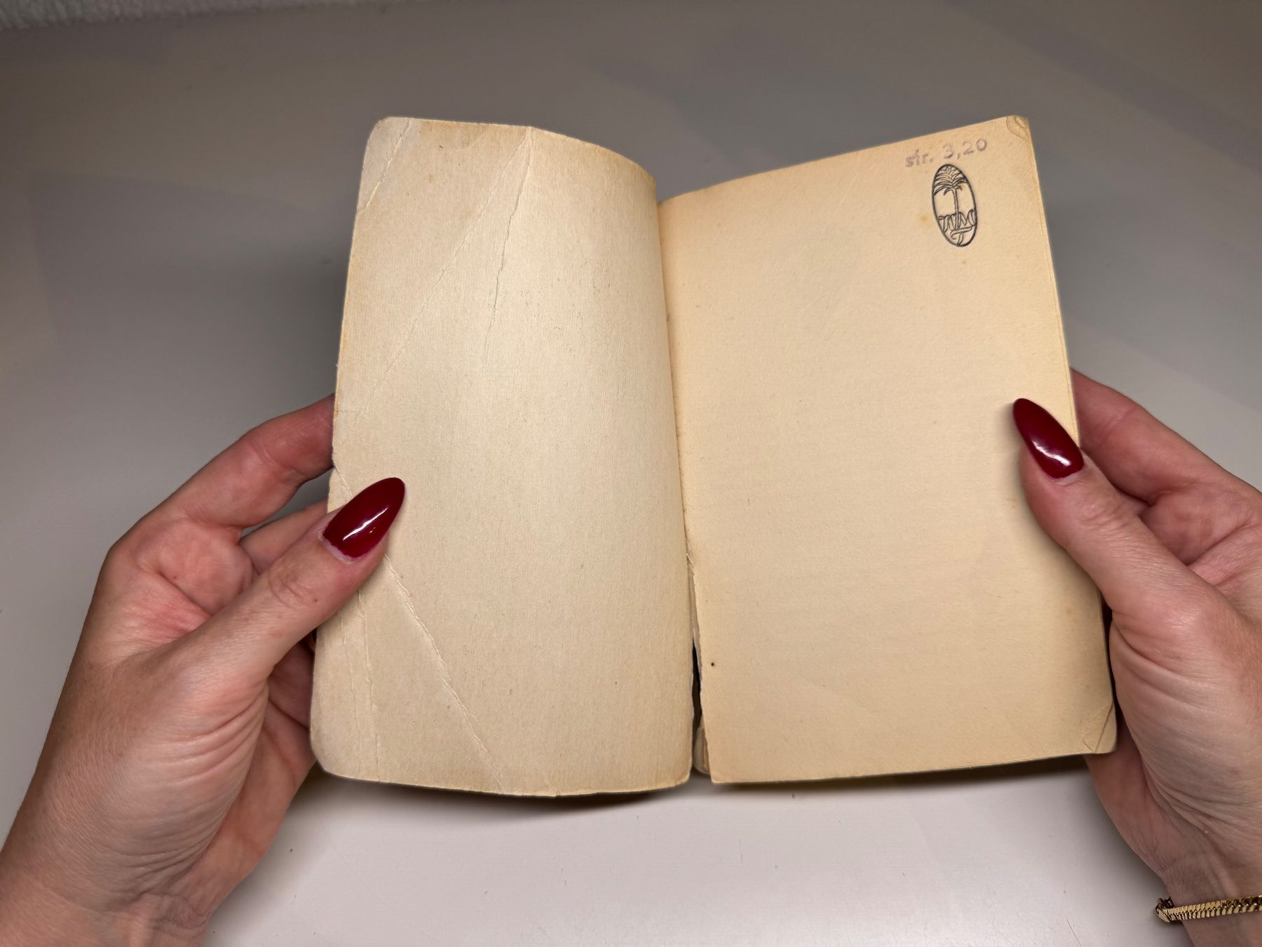 Libri: ROMAN: Karl May, Der Derwisch – Usato da Grosswangen venduto da Kleine.Knoepfe 2