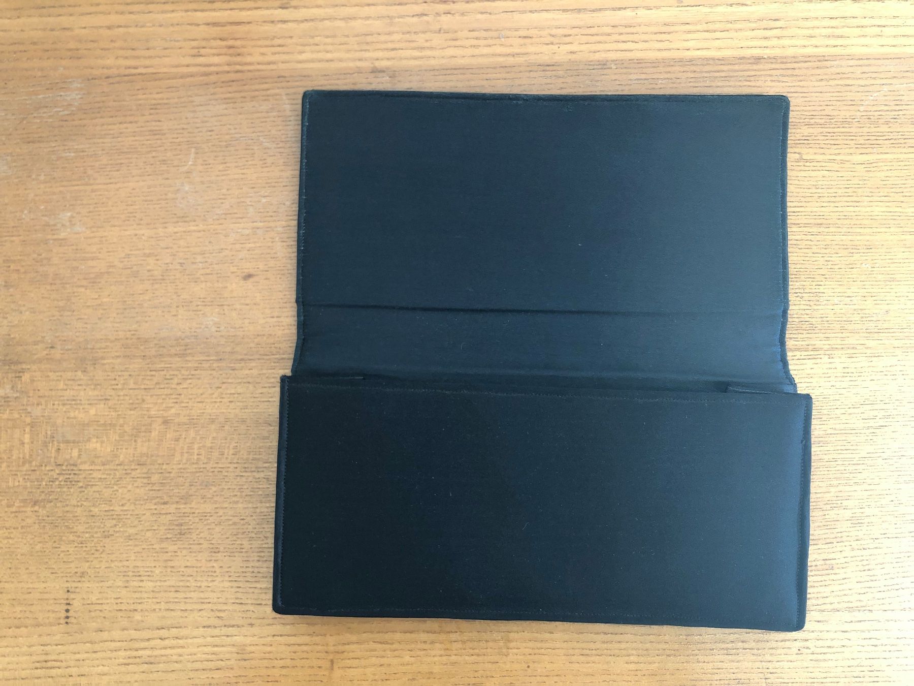 Taschen für Damen: Vitage Pochette aus Seide – Neu (gemäss Beschreibung) aus Bern von xixi_ 5