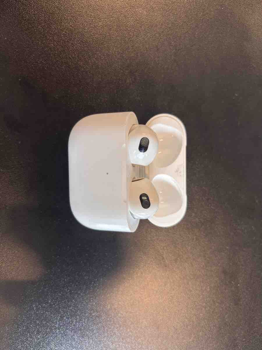 Apple Cuffie: Apple AirPods 2 Bluetooth-Kopfhörer weiss – Usato da Zürich venduto da mha_x9df 1