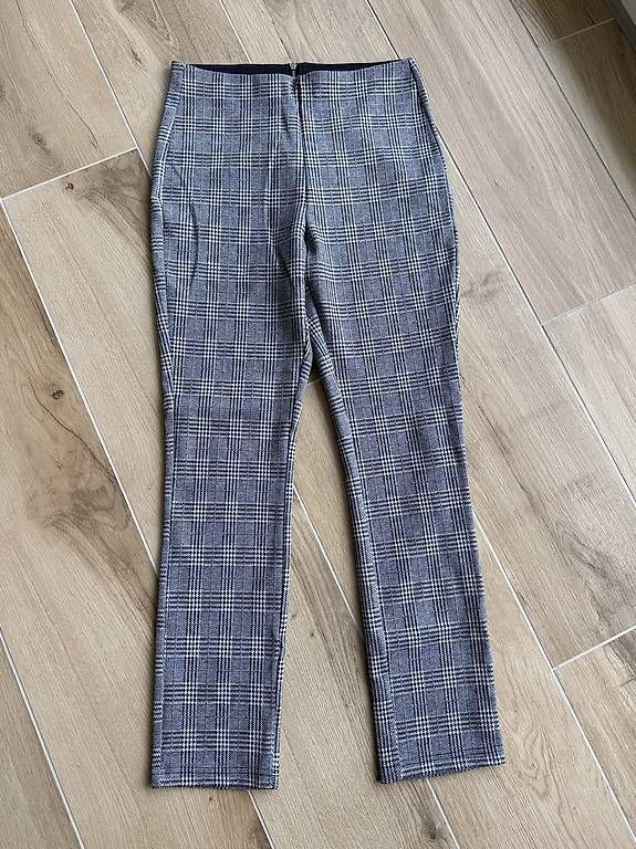 H&M Pantaloni: Karo-Hose von H & M Gr. S – Usato da Stäfa venduto da Power34