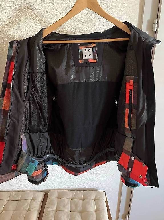 Giacche: Veste de ski colorée T38 de Roxy – Usato da Renens VD venduto da ele_dkq8 2