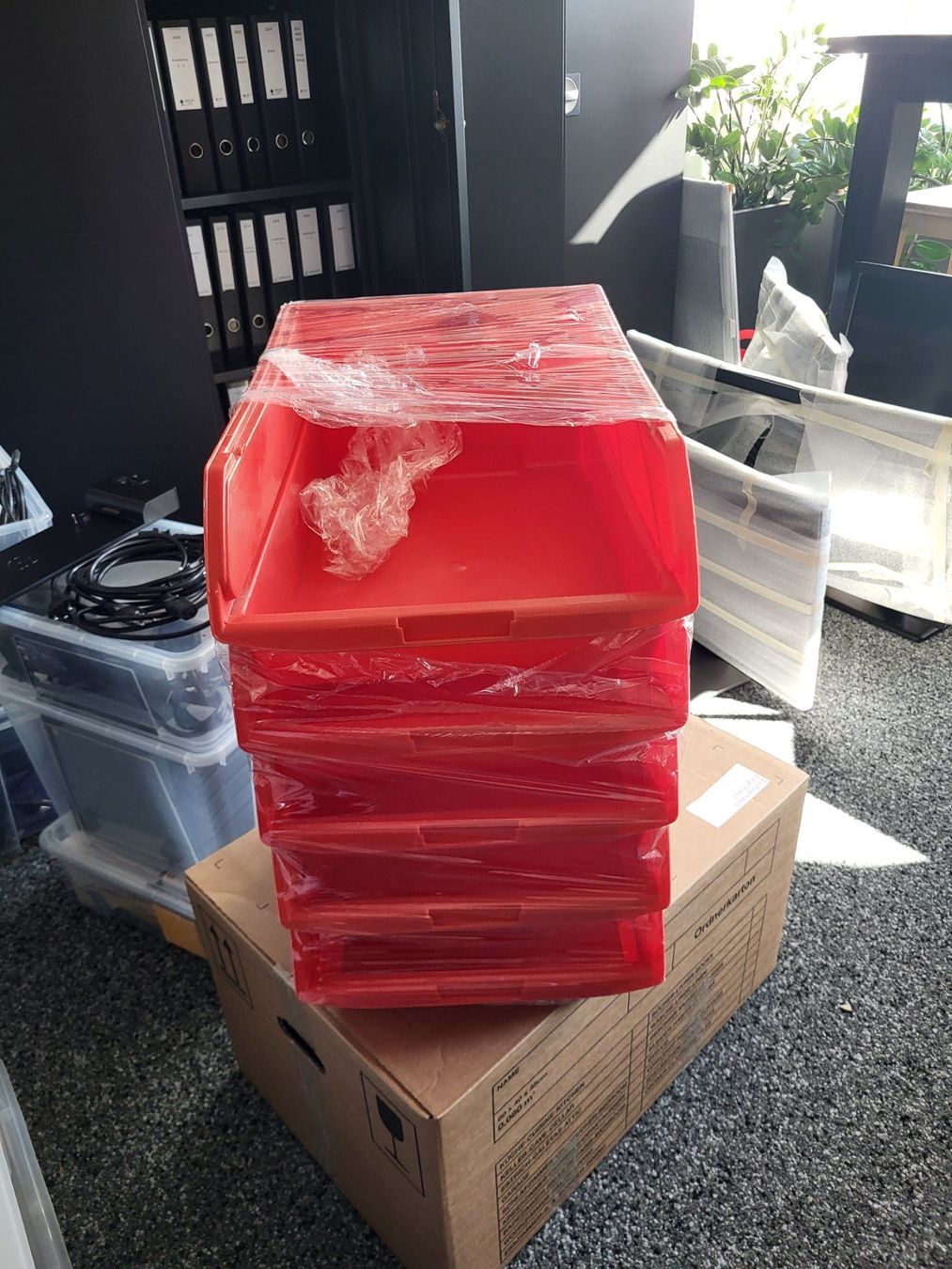 Utz Contenitori & Simili: Sichtlagerbox Set mit 5 Stück, rot – Usato da Rümlang venduto da Greenliff