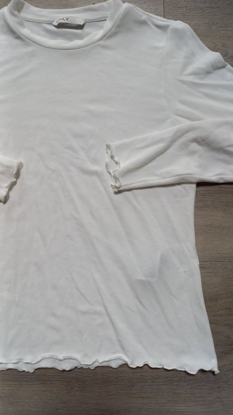 Only Maglioni & Felpe: Only Pullover  M – Usato da Bätterkinden venduto da Elefantenzoo 1