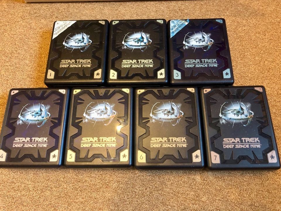 Star Trek Deep Space Nine Staffel 1 7 DVD HARDBOX SET Kaufen auf Ricardo