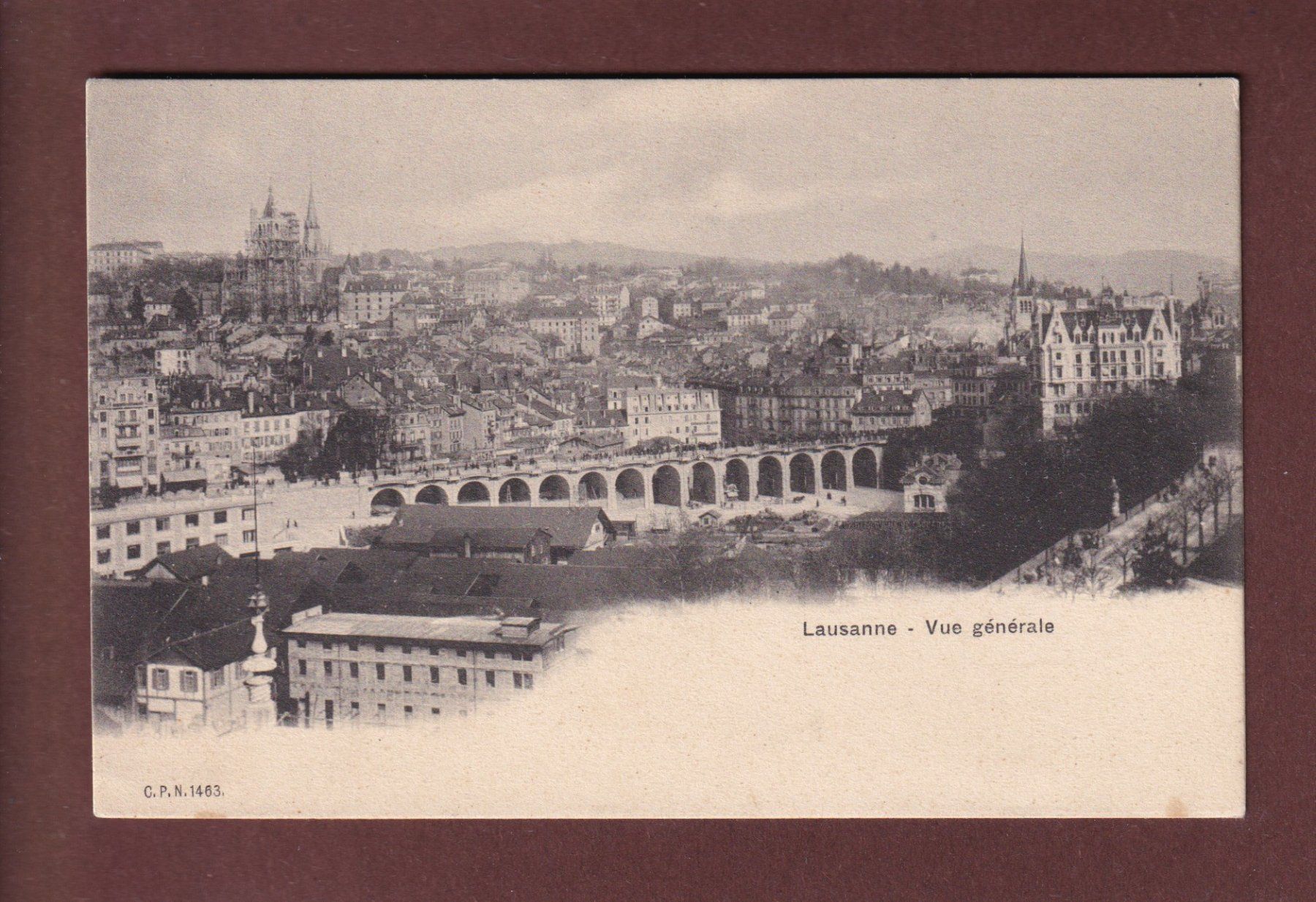 Cartoline postali: LAUSANNE depuis Montbenon - CPN – Usato da Pully venduto da nicecards