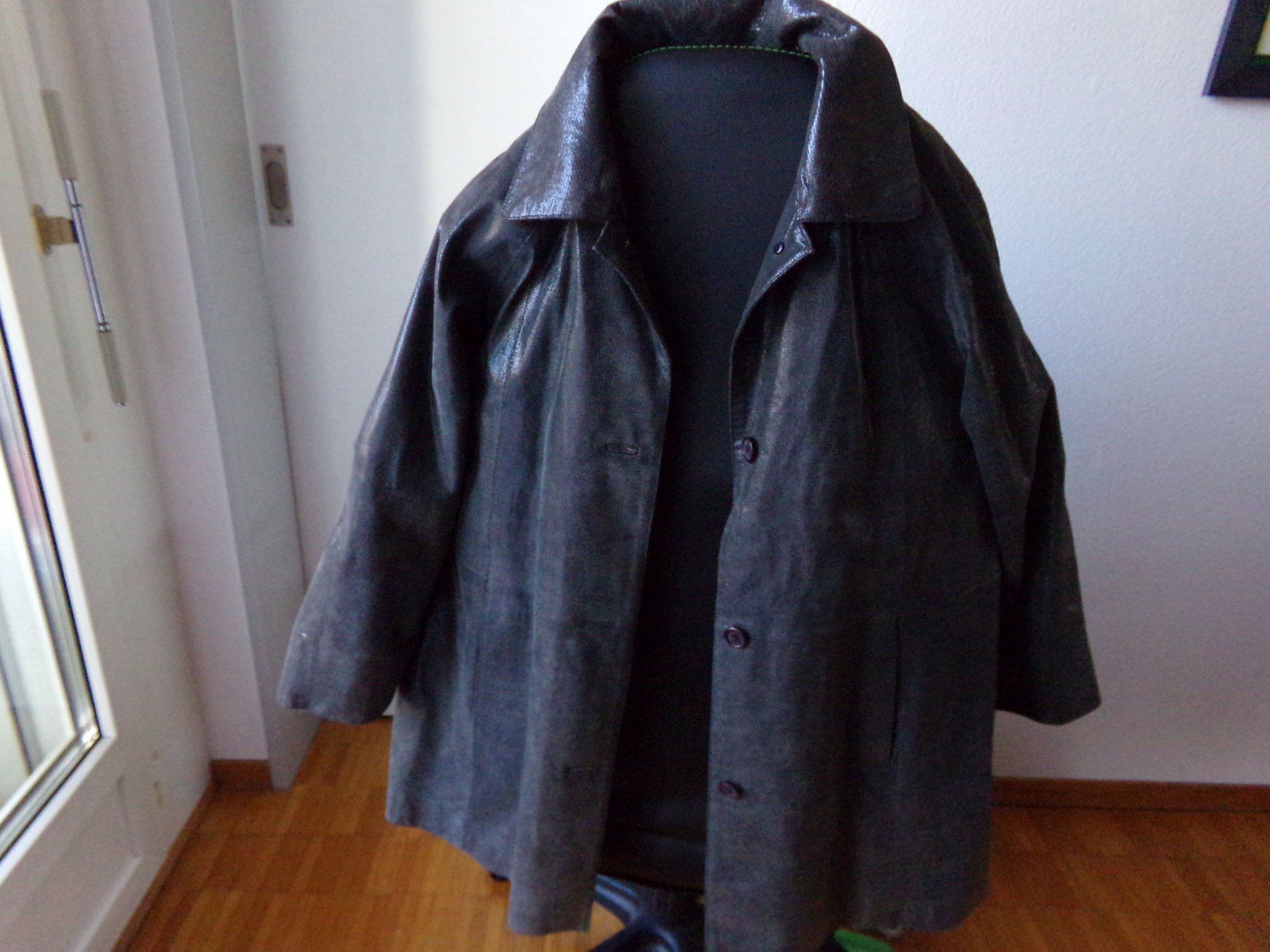 Cappotti: Damen Mantel schwarz   Gr. 40 – Usato da Winterthur venduto da Jessi_di