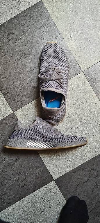Scarpe da uomo: Chaussures adidas  – Usato da Monthey venduto da and_c5w8 3