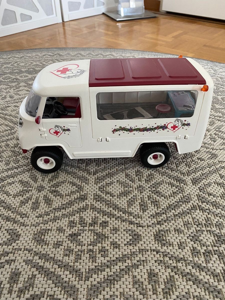 Playmobil Spielzeuge: Tierarzt Mobile – Gebraucht aus Volketswil von Latinozh5 5