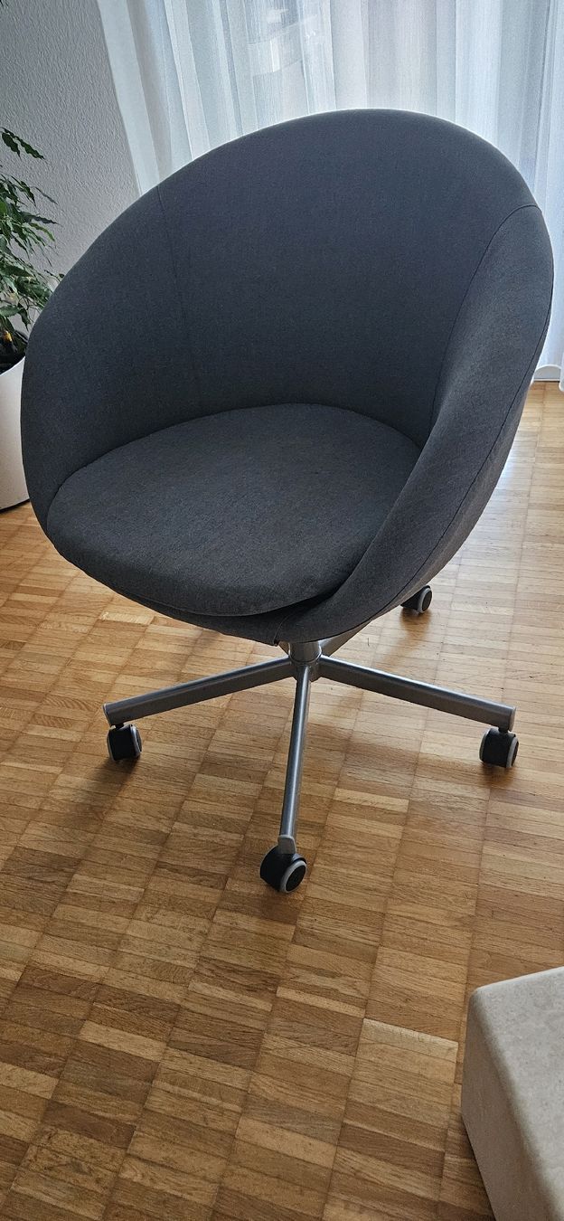 Ikea Chaises: Bürostuhl – D'occasion à St. Gallen par tan_jnl7 1