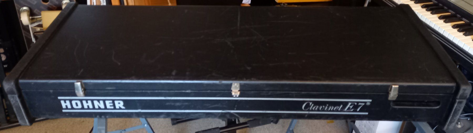 Hohner Strumenti musicali: Hohner Clavinet E7 – Usato da Luzern venduto da garlicia 6