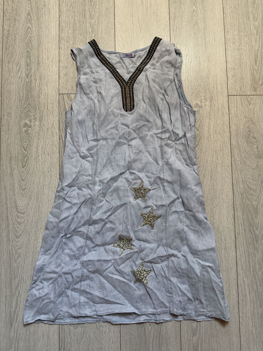 Kleider: Robe sans manches avec étoiles  – Gebraucht aus Crans VD von choukye