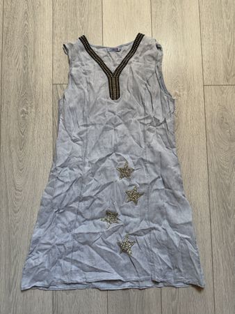 Robe sans manches avec étoiles 