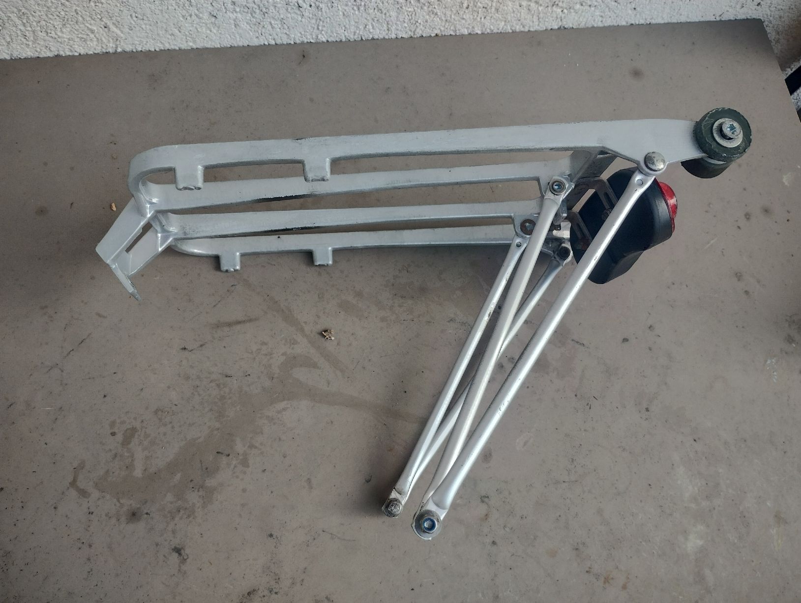Pezzi di ricambio: Brompton Gepäckträger – Usato da Oetwil am See venduto da Kukuxumusu