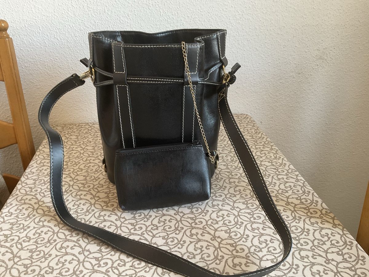 Borse da donna: Lancel Handtasche, neuwertig. – Nuovo (secondo la descrizione) da Adliswil venduto da stikovo 2